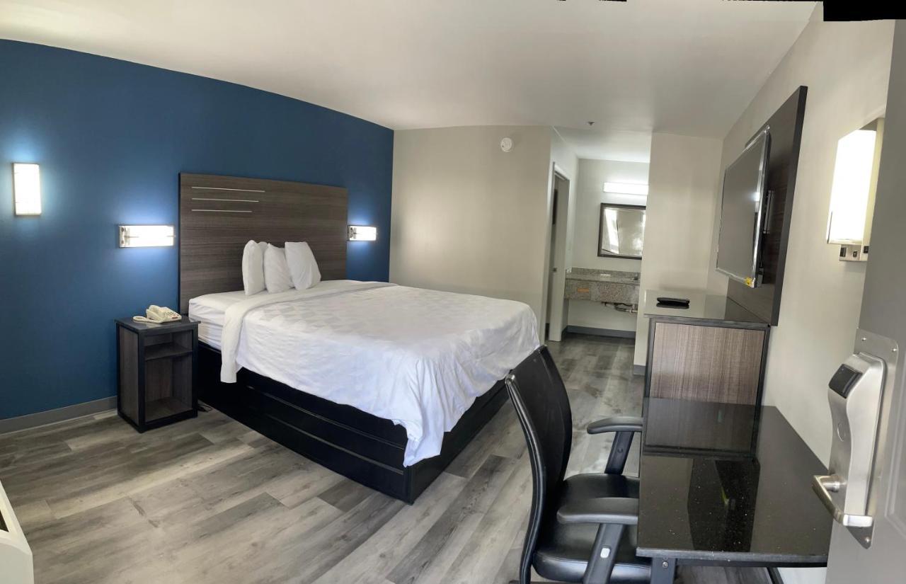 Griffin Inn & Suites Εξωτερικό φωτογραφία