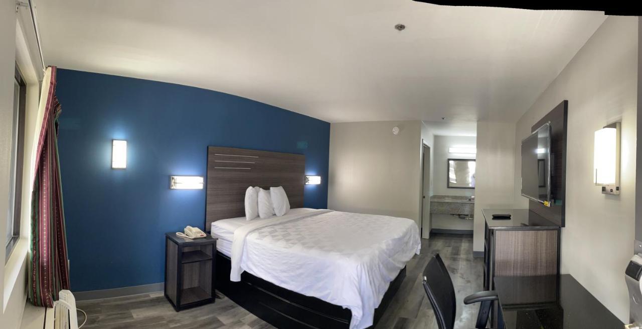 Griffin Inn & Suites Εξωτερικό φωτογραφία